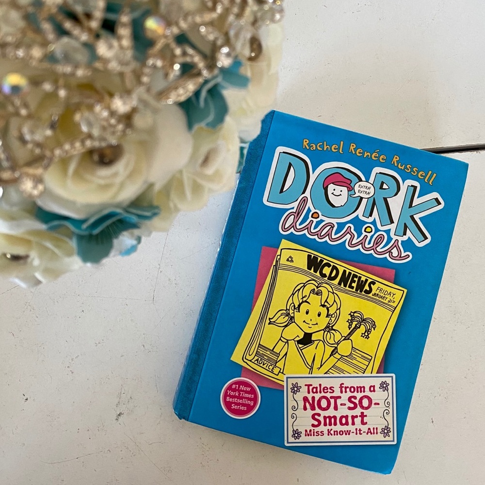❄️ Dork Diaries Book #5  Miss Know It All Sale